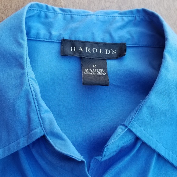 Harold's 2 Blue Button Up Sleeveless Top … - Picture 2 of 6